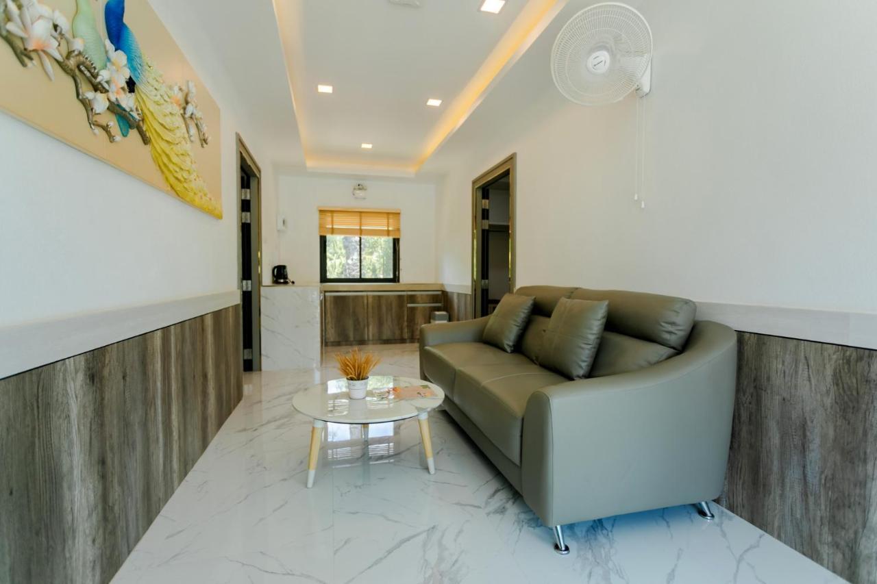 Neenlawat Riverside Сурат Тхани Екстериор снимка