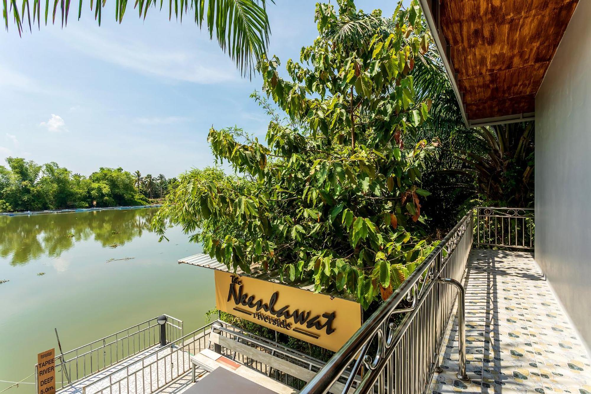 Neenlawat Riverside Сурат Тхани Екстериор снимка